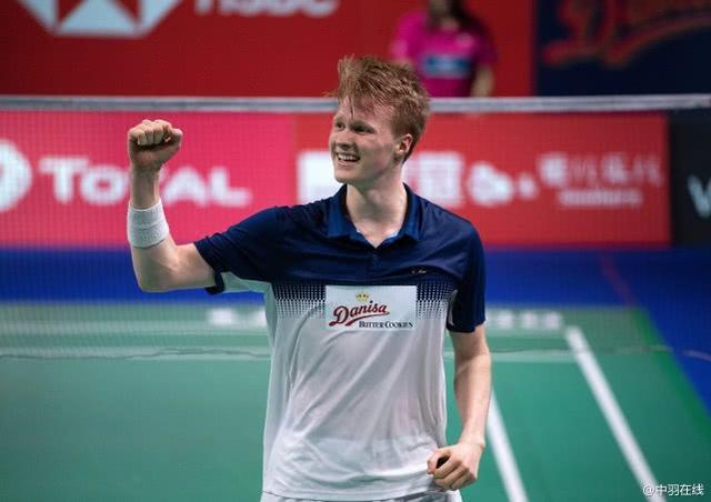 其中面对一 其中面对一