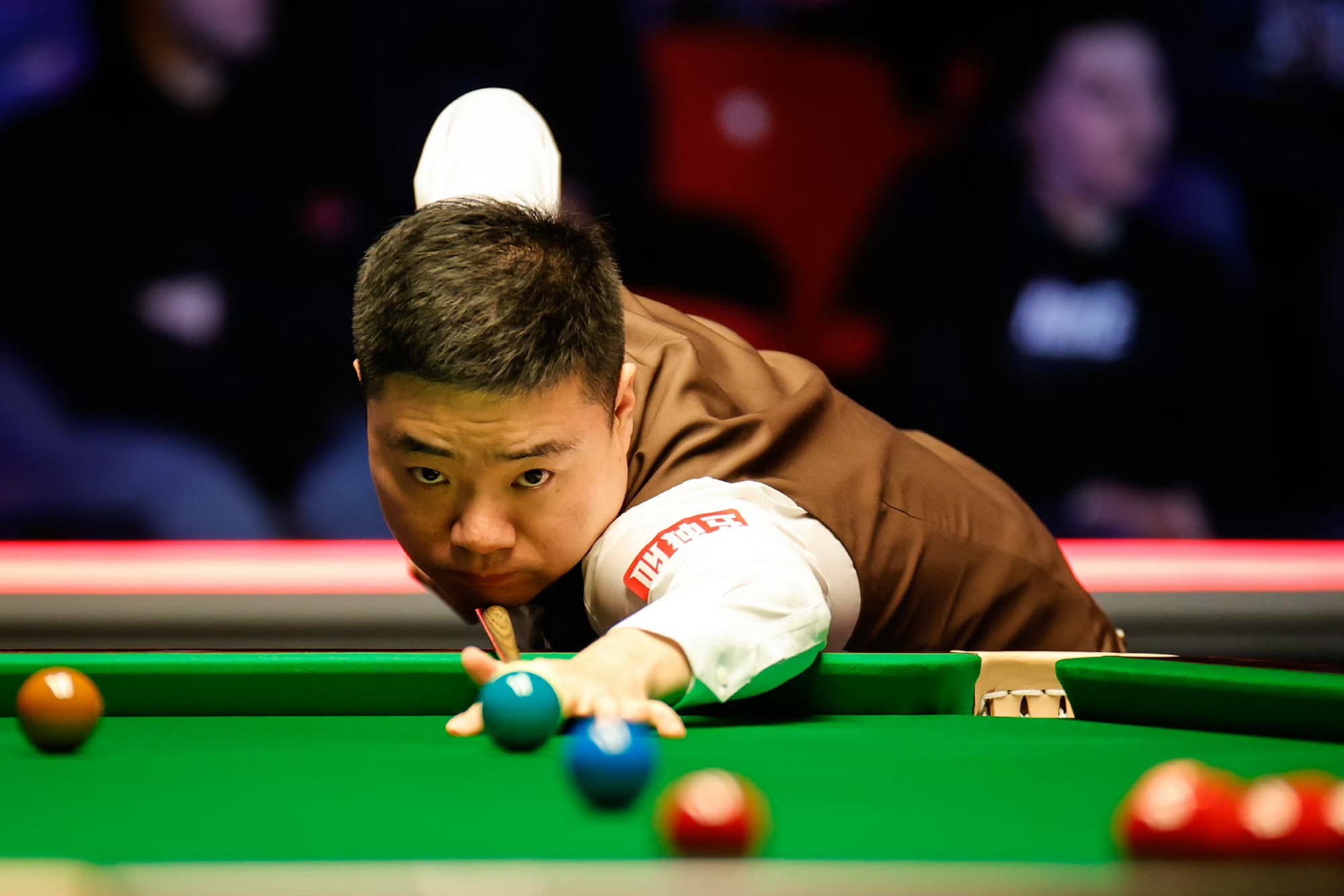 力在比赛中 力在比赛中