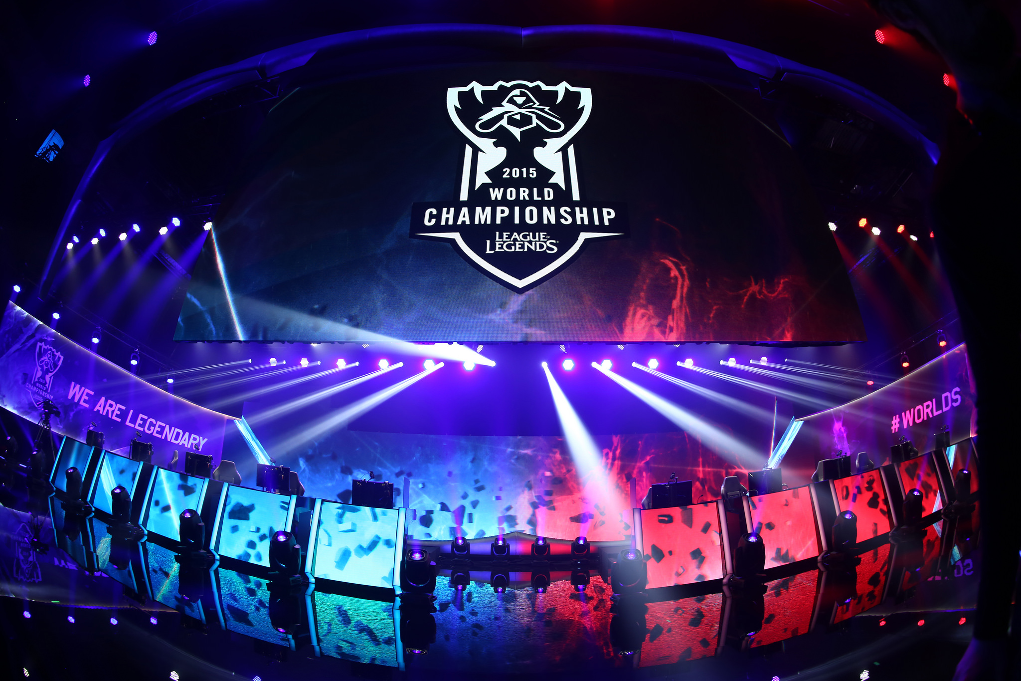 最终落点于 最终落点于