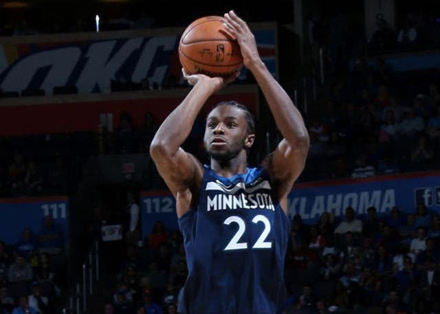 逼闪后由副 逼闪后由副